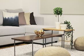 Nikke Building (401, 402)