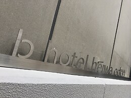 bHotel