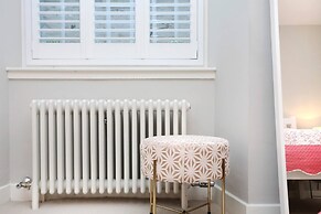 JOIVY Vibrant City Centre 2-bed Apt.