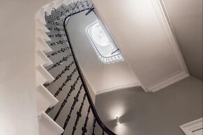 JOIVY Torphichen Street 5 Star Luxury Apartment