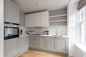 JOIVY Luxury Georgian City Centre Apartment (Sleeps 6)