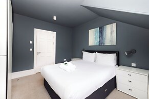 JOIVY Apartments - 5* Central Georgian Apartment (2 Bed)