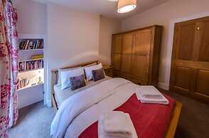 JOIVY Luxury New Town Apartment