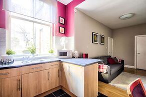 JOIVY Great Location! - Charming Apt by Edinburgh Castle