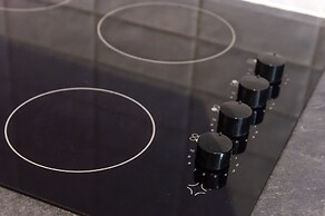 JOIVY Great Location! - Charming Apt by Edinburgh Castle