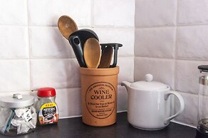 JOIVY Great Location! - Charming Apt by Edinburgh Castle