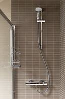 JOIVY Trendy 1-bedroom Main Door House in New Town