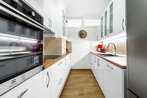 Blue Harmony Sea View Apartment