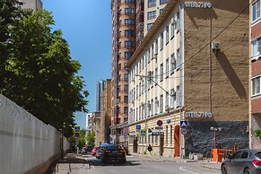 Hotel Dynasty on Belorusskaya