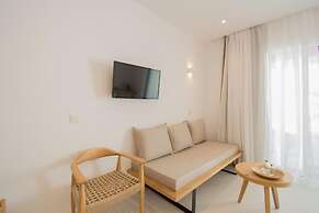 Aqua Blu - Adults Only  by Checkin