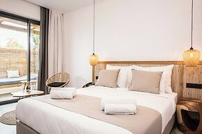 Aqua Blu - Adults Only  by Checkin