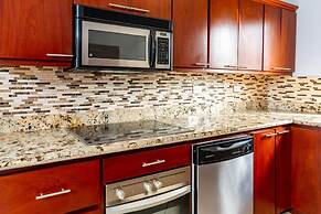 2-Bedroom Ocean-View Condo with Pool