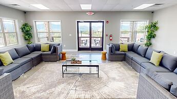 Viewpoint Condominiums