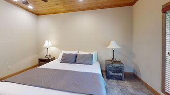 Viewpoint Condominiums