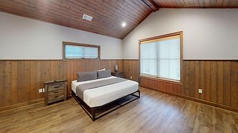 Viewpoint Condominiums