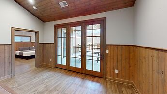 Viewpoint Condominiums