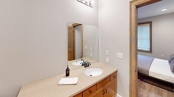 Viewpoint Condominiums