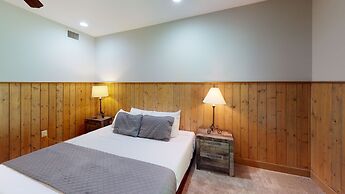 Viewpoint Condominiums