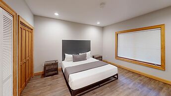 Viewpoint Condominiums