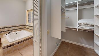 Viewpoint Condominiums