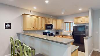 Viewpoint Condominiums