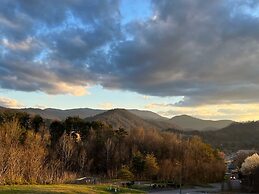 Viewpoint Condominiums