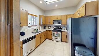 Viewpoint Condominiums