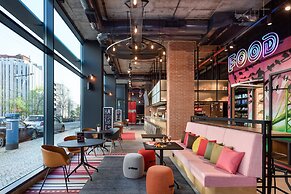 Moxy Lisbon City