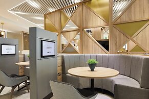 Courtyard by Marriott London City Airport