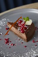 Courtyard by Marriott London City Airport