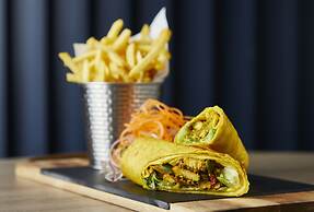 Courtyard by Marriott London City Airport