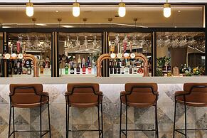 Courtyard by Marriott London City Airport