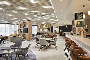 Courtyard by Marriott London City Airport