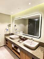 Rixos Premium Magawish Suites and Villas