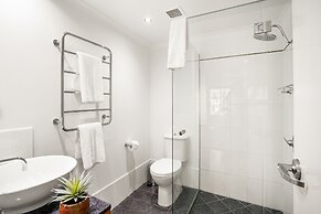 Belle Escapes - Oceanview Suite Alamanda Beachfront Resort 