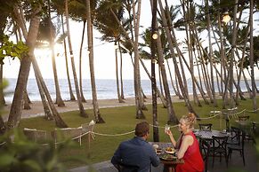 Belle Escapes - Oceanview Suite Alamanda Beachfront Resort 