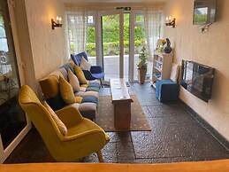 Hazelbrook Self Catering - Maximum 6 Persons