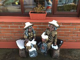 Hazelbrook Self Catering - Maximum 6 Persons