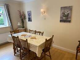 Hazelbrook Self Catering - Maximum 6 Persons