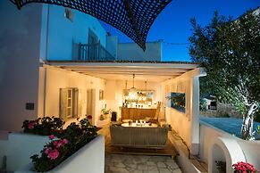 Island Mykonos Suites & Studios