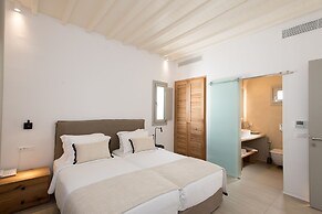 Island Mykonos Suites & Studios