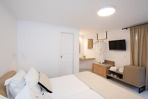 Island Mykonos Suites & Studios