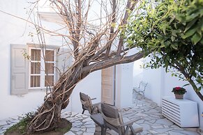 Island Mykonos Suites & Studios