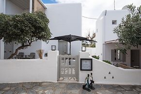 Island Mykonos Suites & Studios