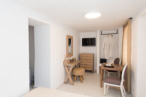 Island Mykonos Suites & Studios