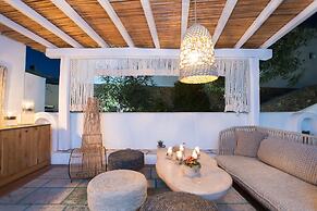 Island Mykonos Suites & Studios