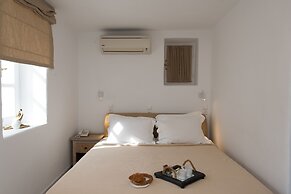 Island Mykonos Suites & Studios