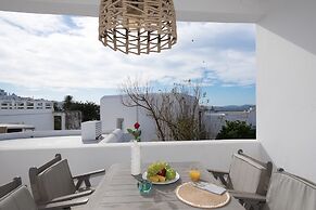 Island Mykonos Suites & Studios