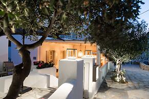 Island Mykonos Suites & Studios