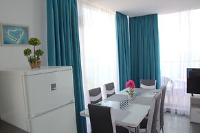 Apartcomplex Golden Bay